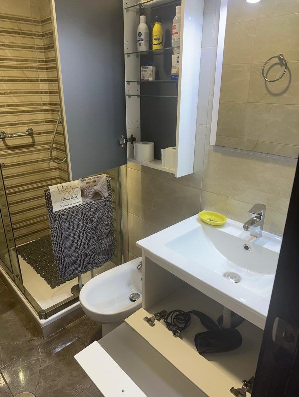 Alquiler de apartamento frente al mar en Fuengirola - Imagen 12