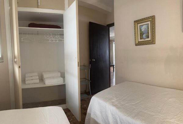 Alquiler de apartamento frente al mar en Fuengirola - Imagen 23