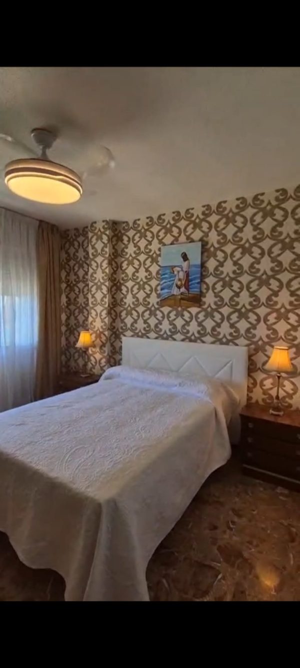 Alquiler de apartamento frente al mar en Fuengirola - Imagen 29