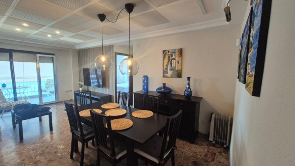 Alquiler de apartamento frente al mar en Fuengirola - Imagen 36