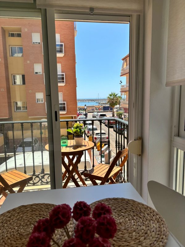 Alquiler de apartamento con vista al mar en Fuengirola - Imagen 14