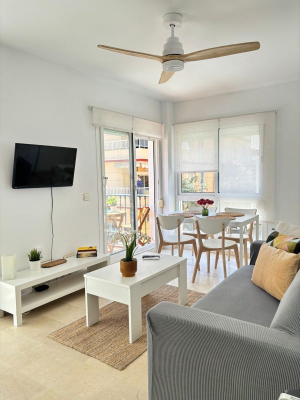 Alquiler de apartamento con vista al mar en Fuengirola - Imagen 23