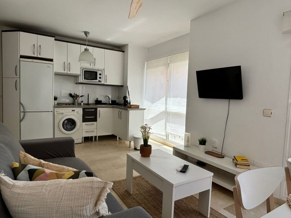 Alquiler de apartamento con vista al mar en Fuengirola - Imagen 25