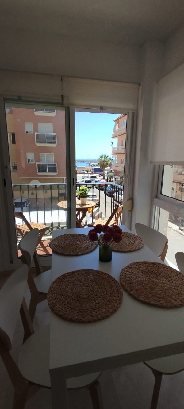 Alquiler de apartamento con vista al mar en Fuengirola - Imagen 26
