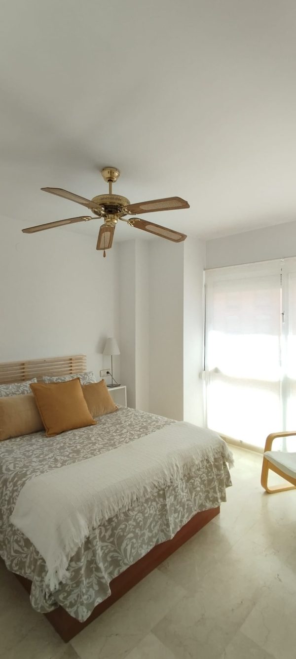 Alquiler de apartamento con vista al mar en Fuengirola - Imagen 44
