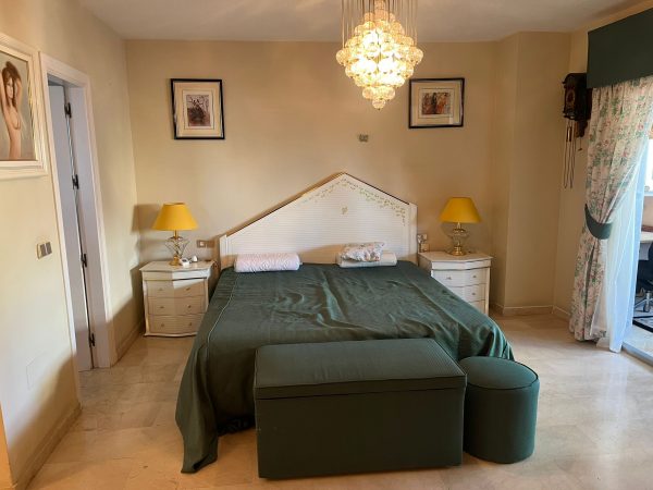 Alquiler de apartamento frente al mar en Fuengirola/Torreblanca - Imagen 14