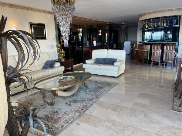 Alquiler de apartamento frente al mar en Fuengirola/Torreblanca - Imagen 18