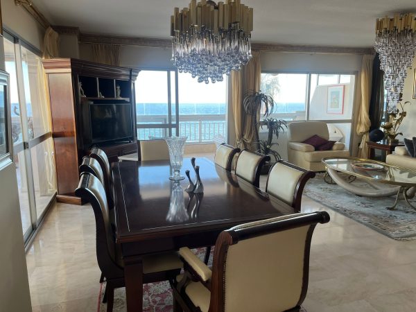 Alquiler de apartamento frente al mar en Fuengirola/Torreblanca - Imagen 4