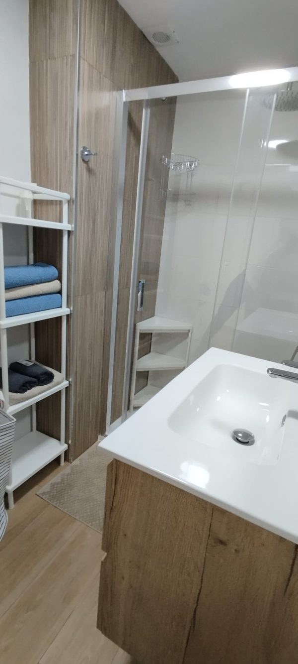 Alquiler de apartamento en Fuengirola/vistas al mar - Imagen 16